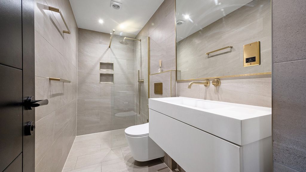 Additional image 12 of 6 bed detached house for saleWithybrook Road Bulkington Bedworth, Warwickshire CV12
