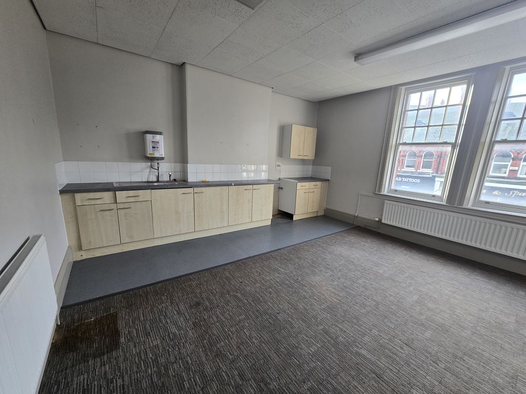 Property photo 2 of 25 20251106_090147.Jpg