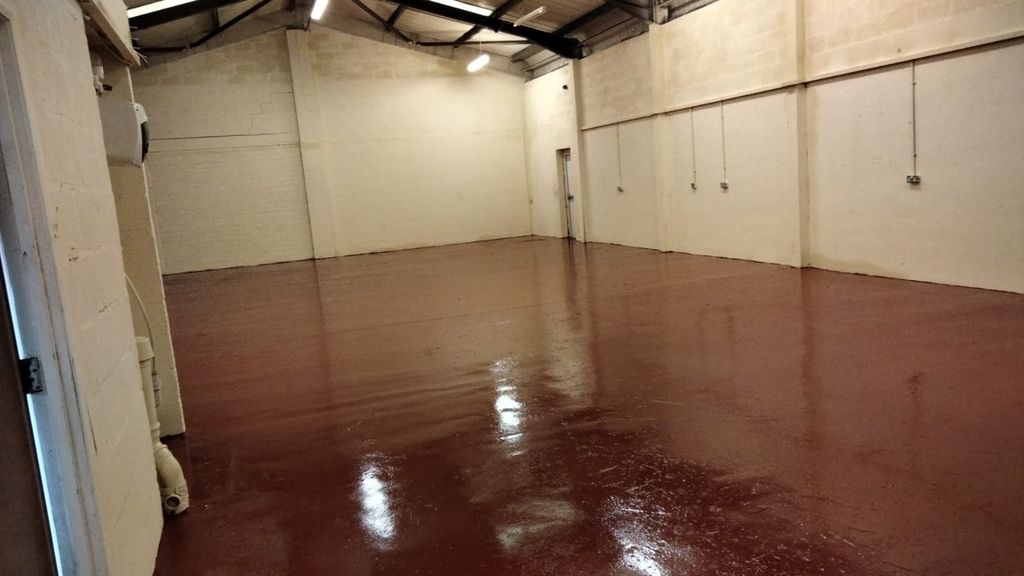 Property photo 1 of 4