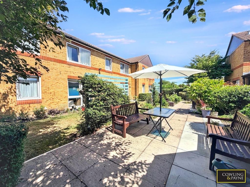 Property photo 1 of 13