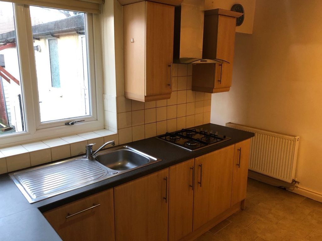 Property photo 2 of 14 Photograph 2