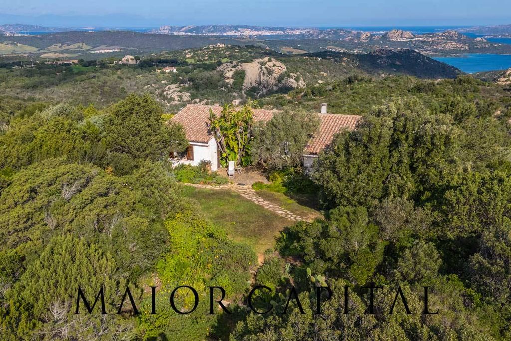 Property photo 2 of 59