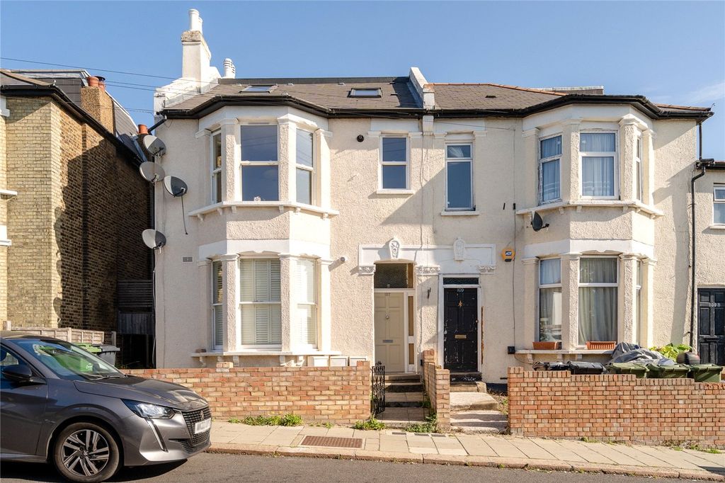 Property photo 2 of 12 Picture No. 10