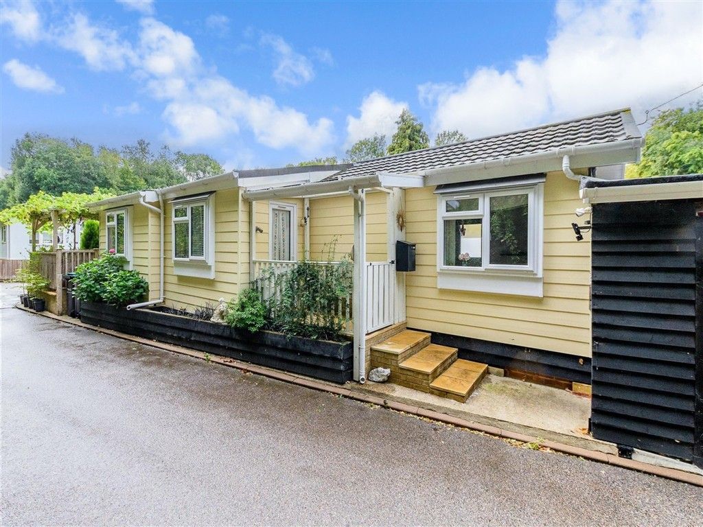 Property photo 3 of 11 Front (Web)