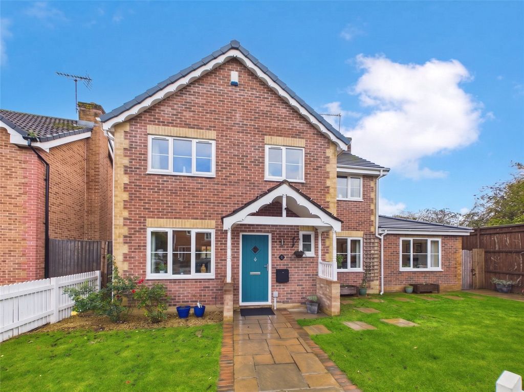 Property photo 2 of 32 Picture No. 61