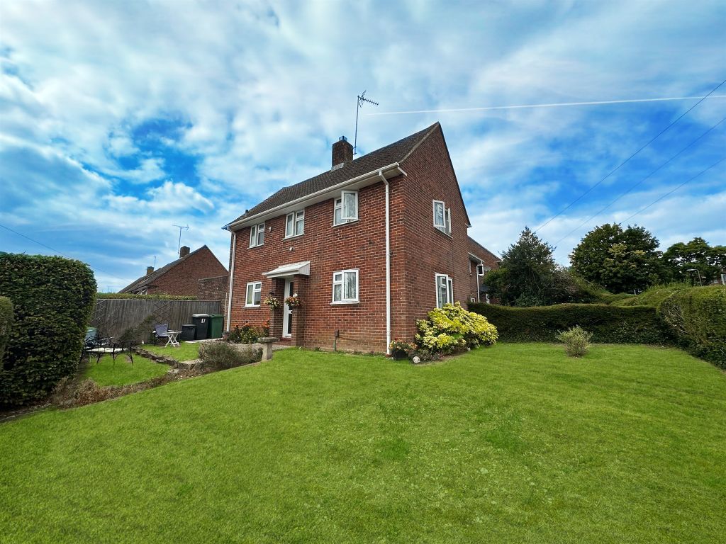 Property photo 1 of 17