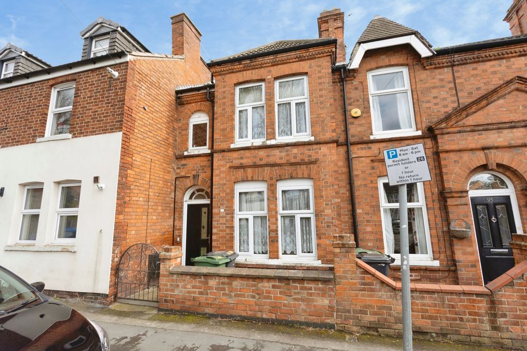 Property photo 1 of 16 Pbox-Img.Jpg