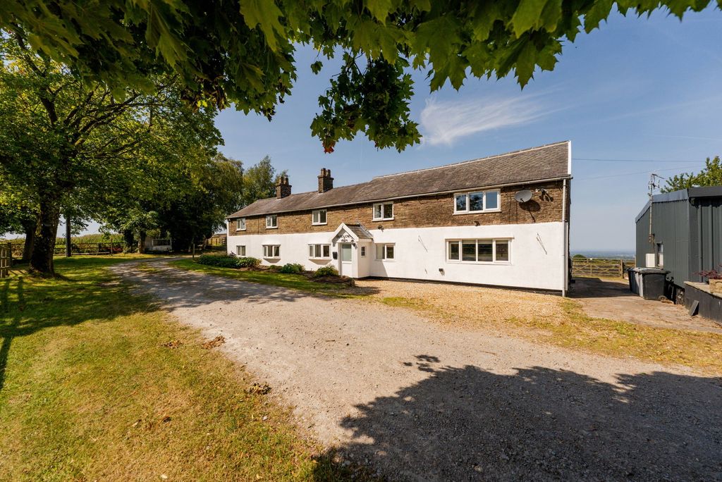 Property photo 2 of 57