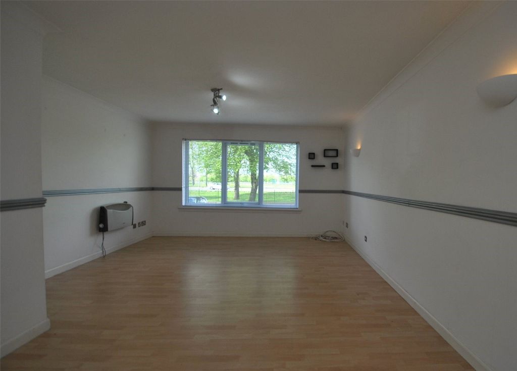 Property photo 2 of 7 Photo 2