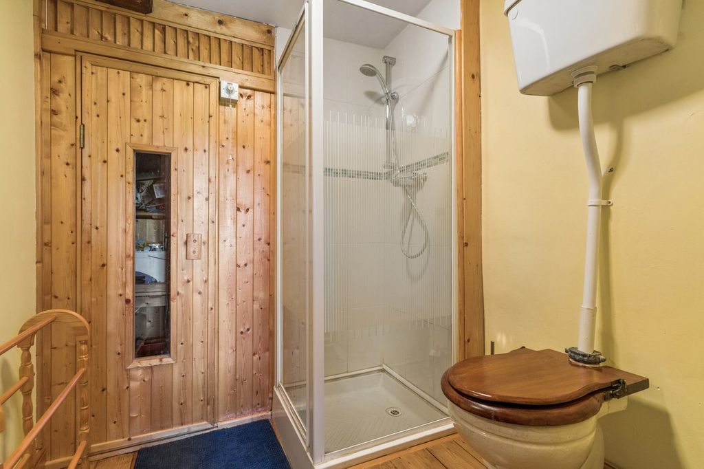 Additional image 6 of 6 bed semi-detached house for salePurwell Lane, Hitchin SG4