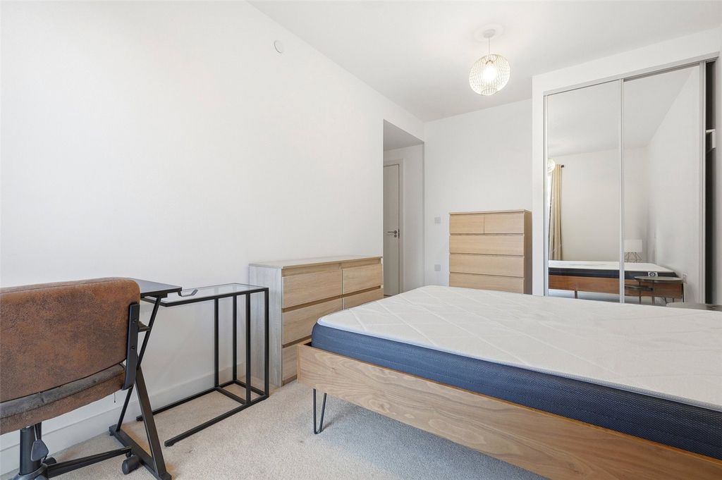 Property photo 3 of 15 Picture No. 05