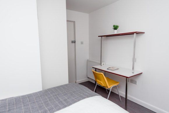 Property photo 2 of 15 43 Beresford Street B2 2.Jpg