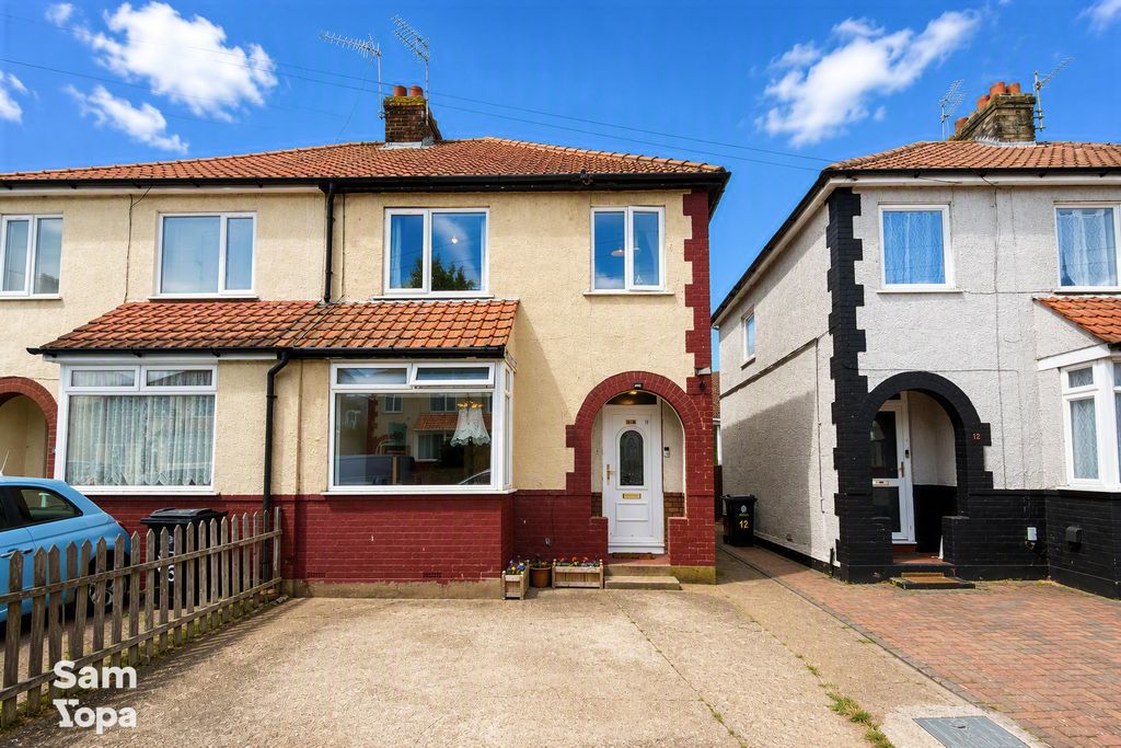 Property photo 1 of 16 Img_0097