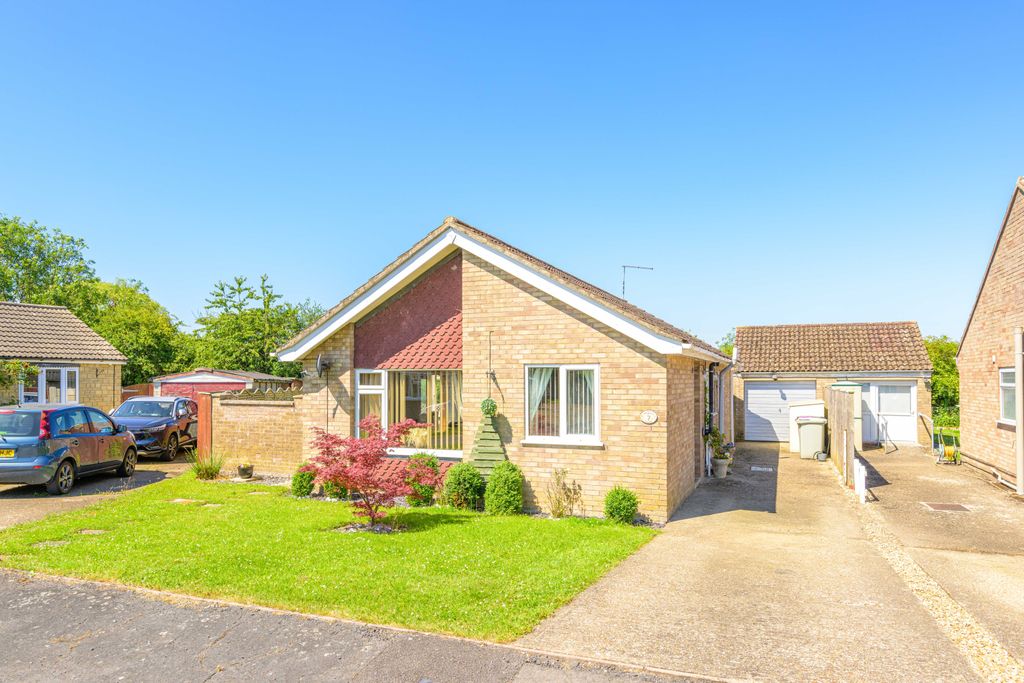 Property photo 1 of 22