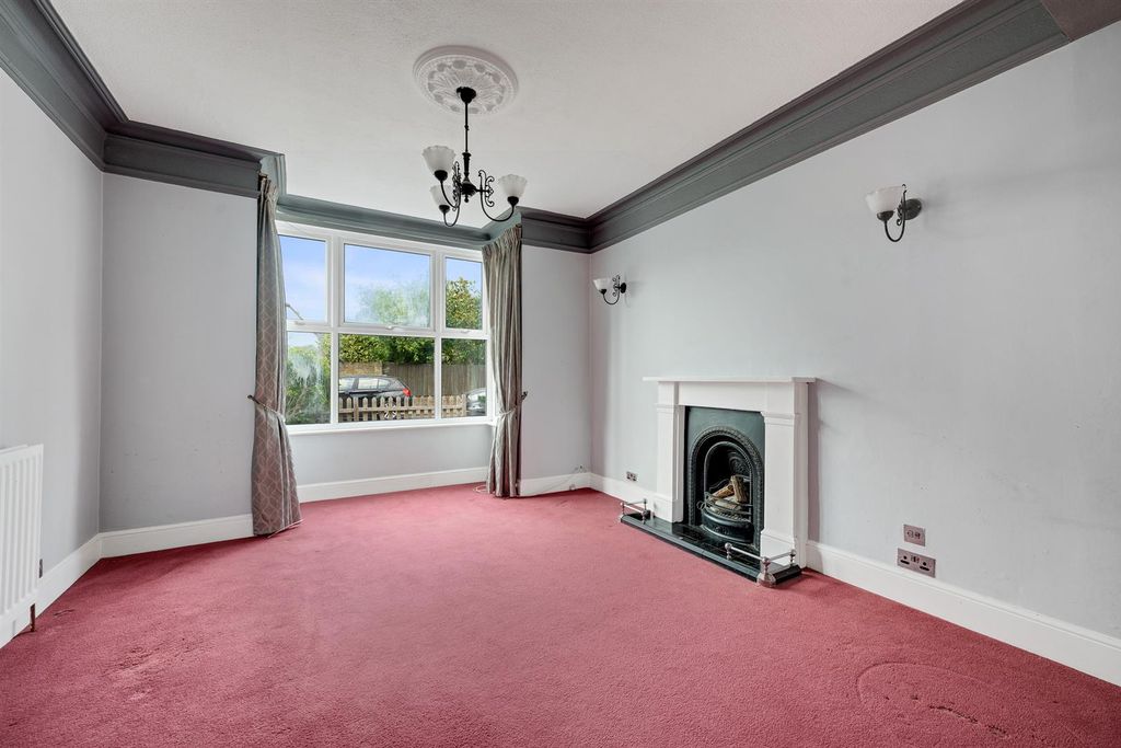Property photo 2 of 14 Reception Room
