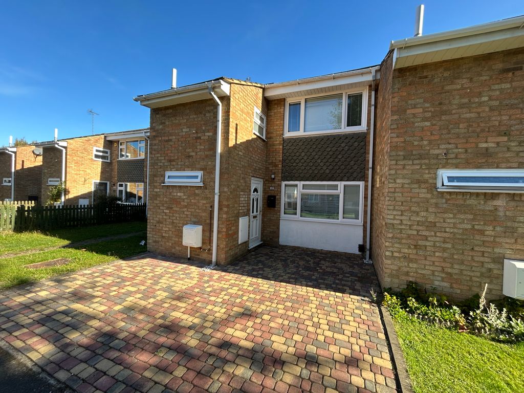 Property photo 1 of 10 Front