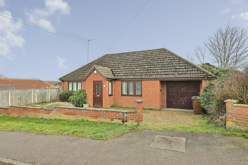 Property photo 1 of 13