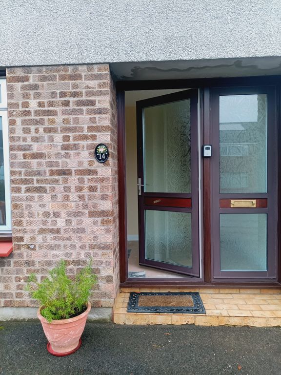 Property photo 2 of 23