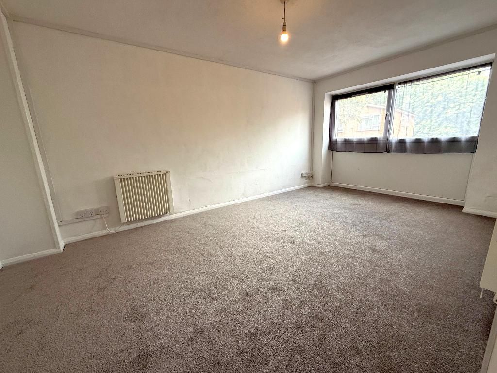 Property photo 3 of 7 Photo 3