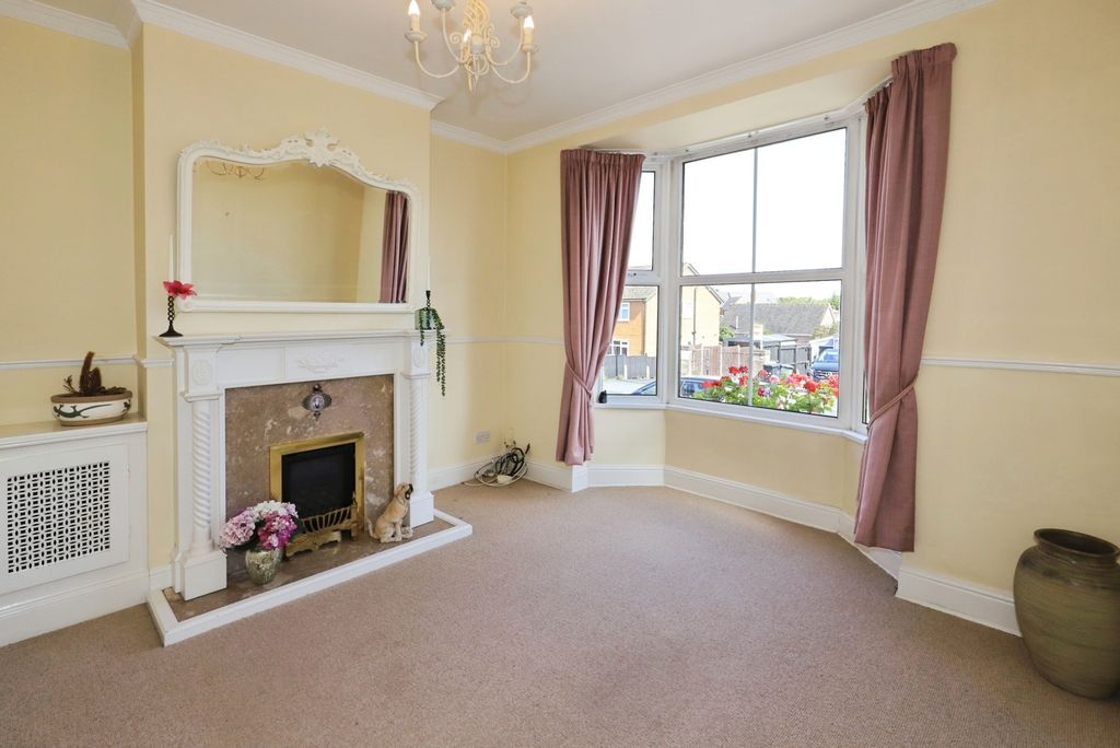 Property photo 2 of 19 Pbox-Img.Jpg