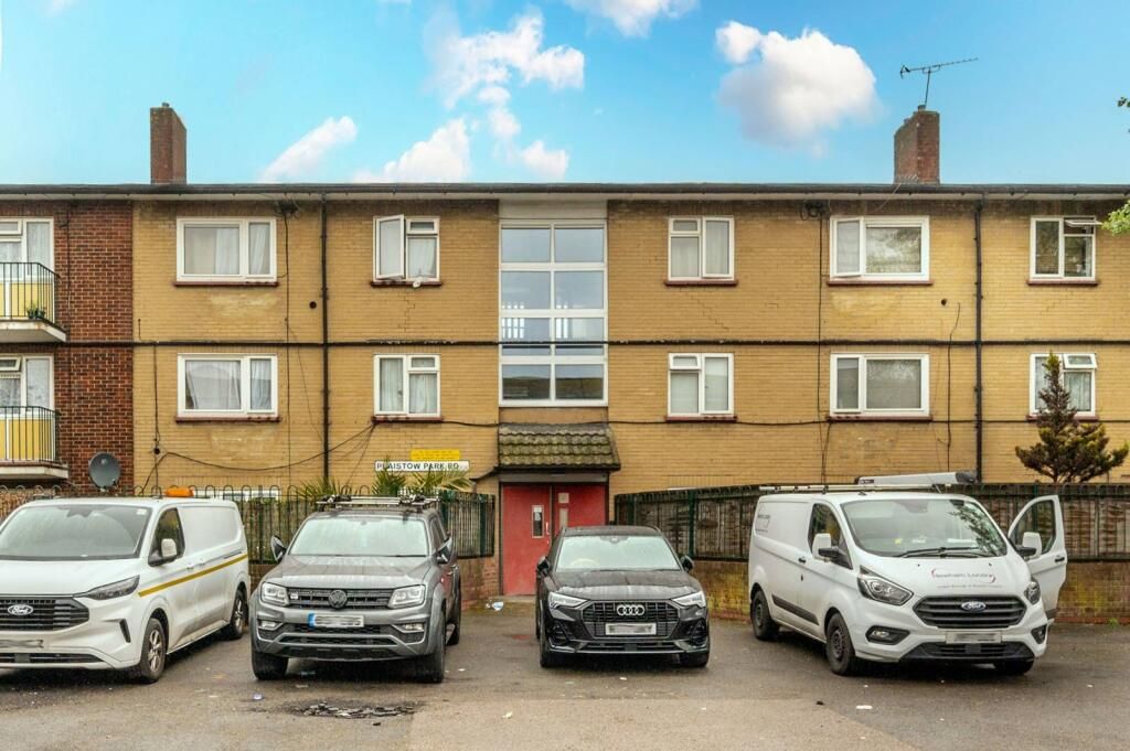 Property photo 1 of 5