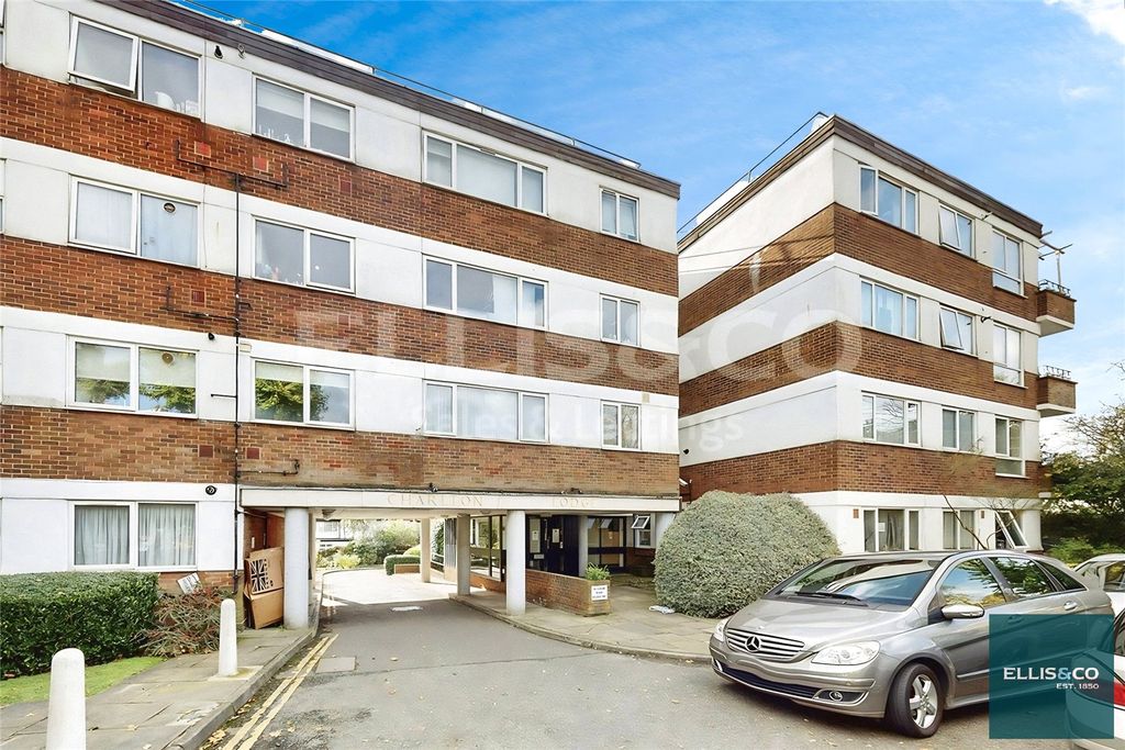 Property photo 3 of 8 Picture No. 17