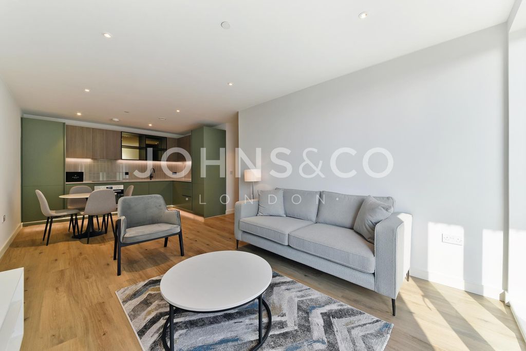 Property photo 1 of 25