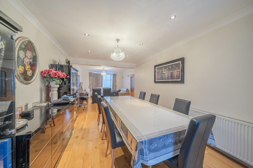 Property photo 3 of 21 Dining Area