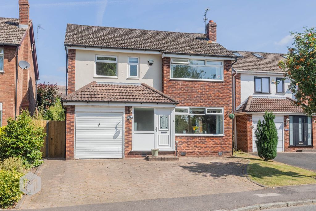 Property photo 1 of 34