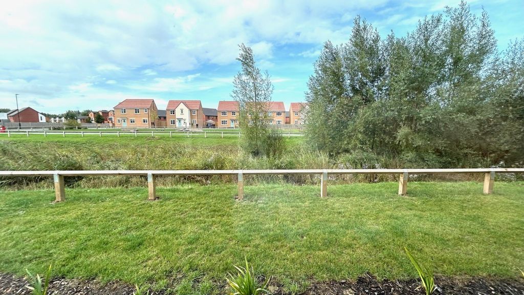 Property photo 2 of 9 Picture No. 02