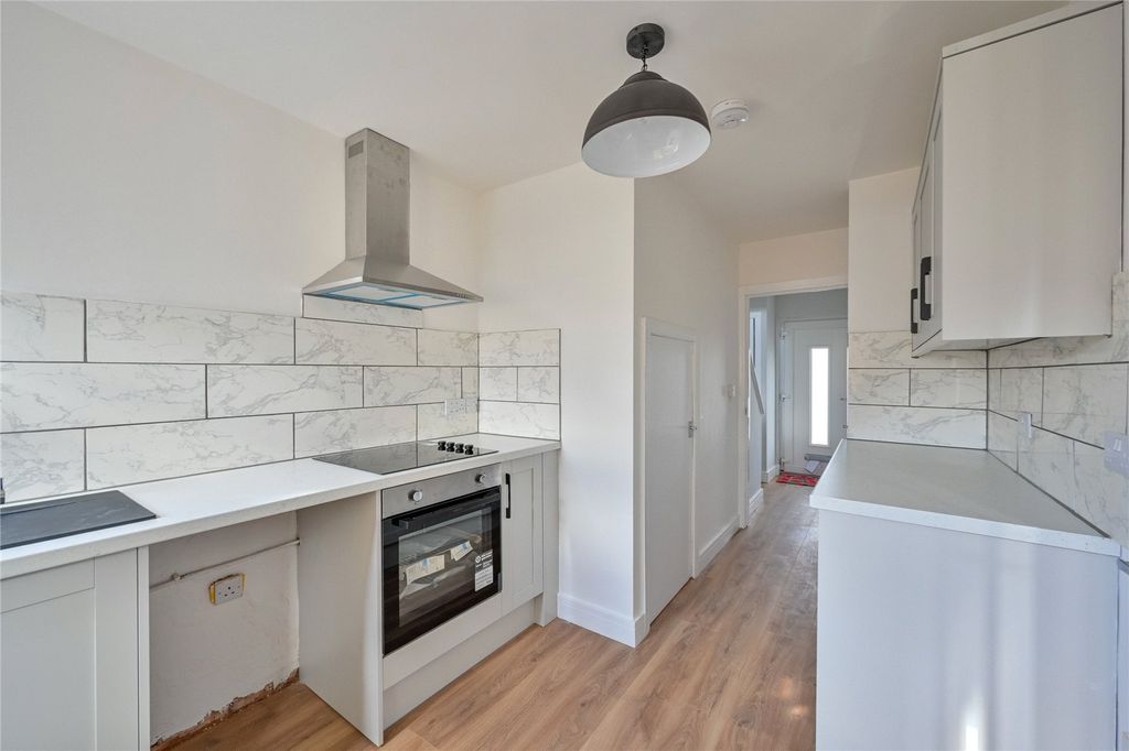 Property photo 3 of 22 Picture No. 07