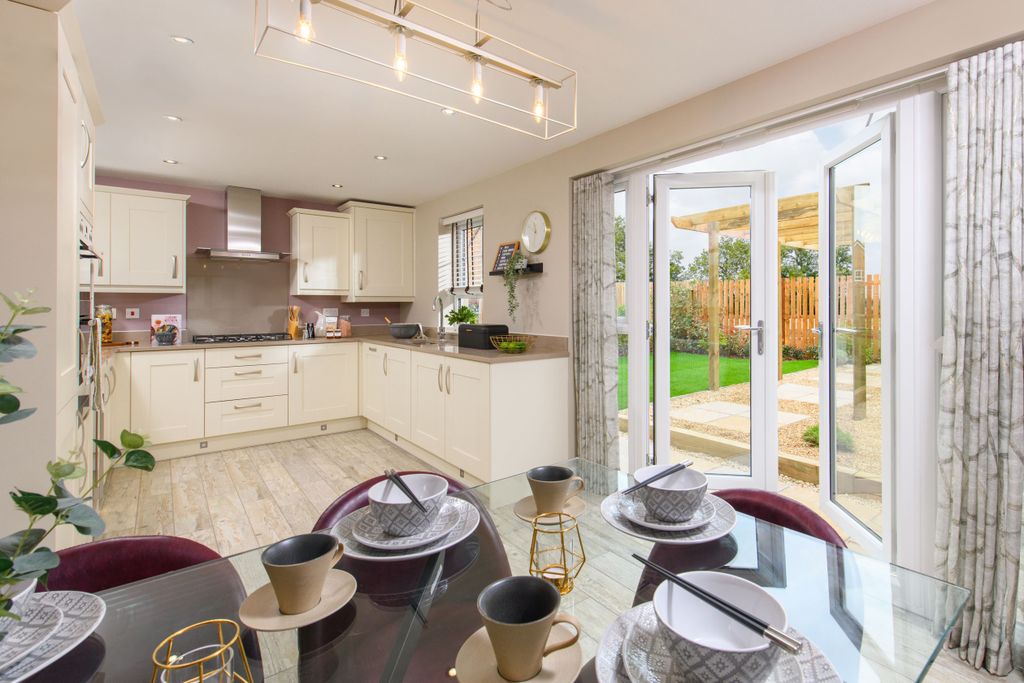 Property photo 2 of 10 Open-Plan Dining Kitchen Looking Onto Garden