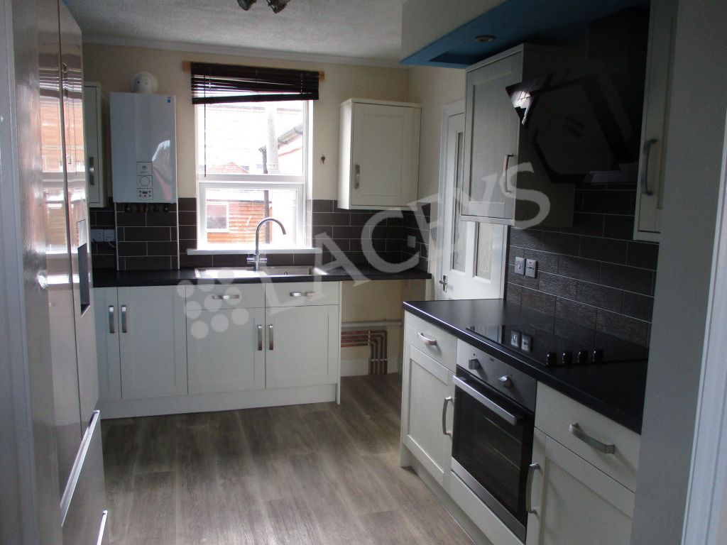 Property photo 2 of 7 Photo 5