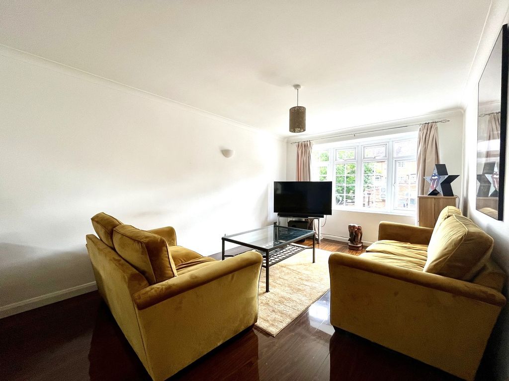 Property photo 2 of 7 Not Specified
