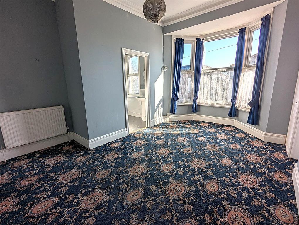 Property photo 3 of 24 Pxl_20250930_092649359.Jpg