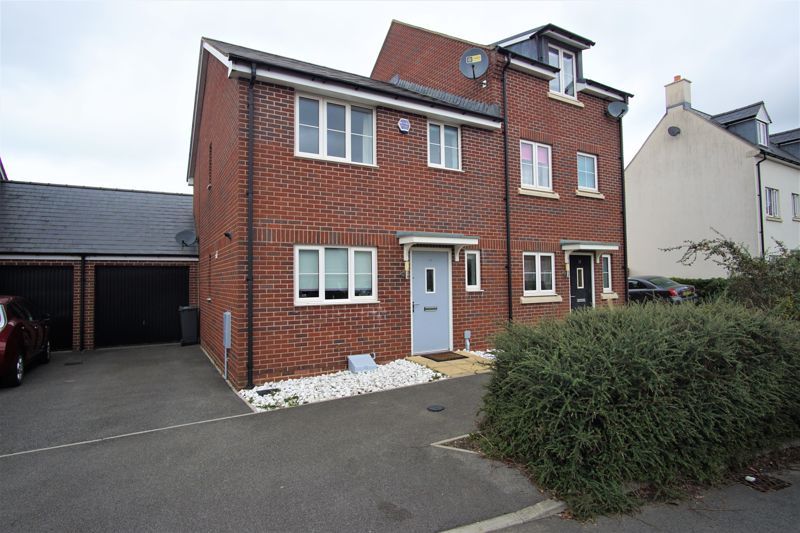 Property photo 1 of 10 External