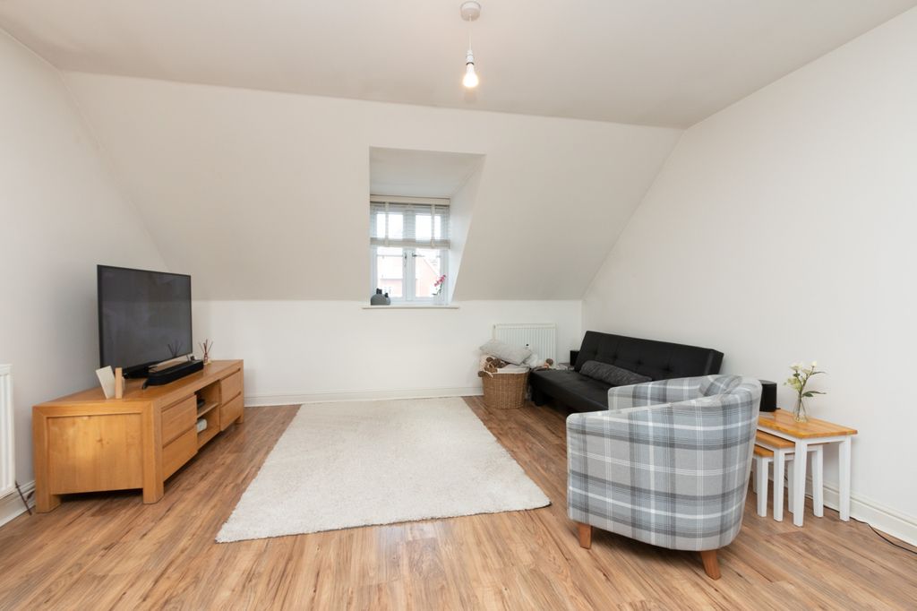 Property photo 3 of 15 Gallery