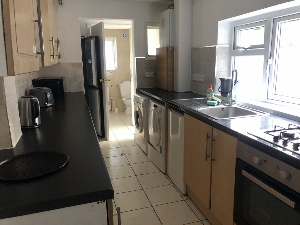 Property photo 2 of 8