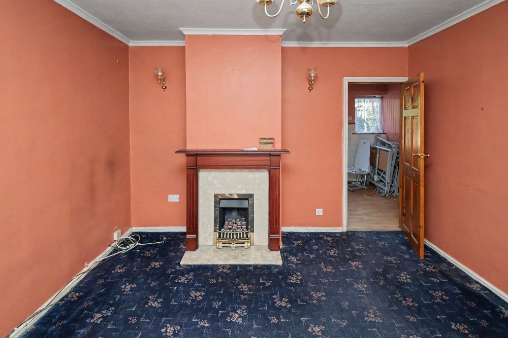 Property photo 2 of 18