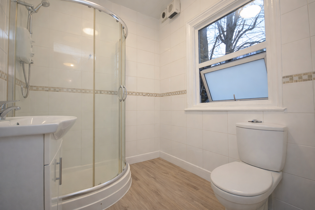 Property photo 3 of 3