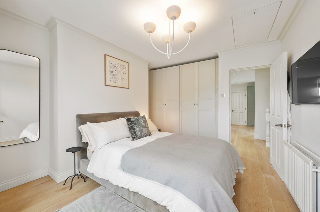 Property photo 3 of 12 Picture No. 09