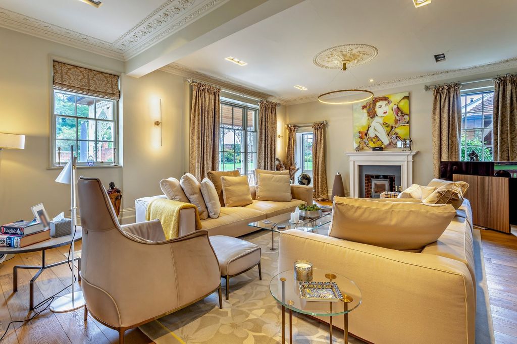 Additional image 4 of 6 bed detached house to rentMill Lane, Hartford End, Felsted, Chelmsford, Essex CM3