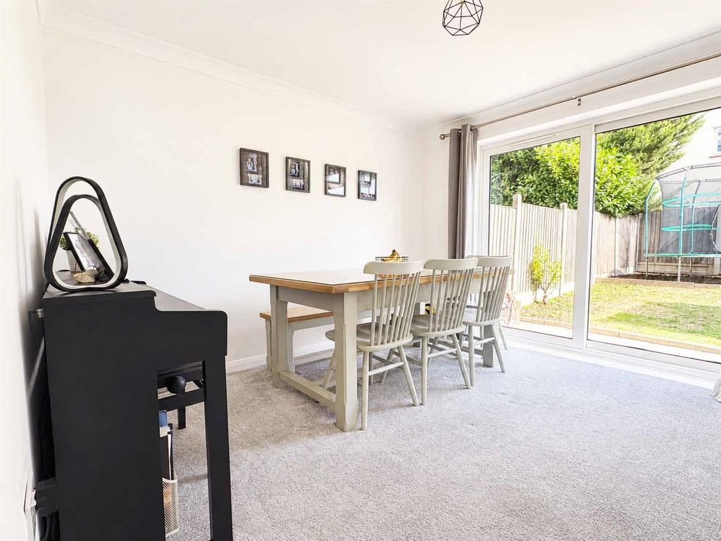 Property photo 3 of 26 d1.Jpg