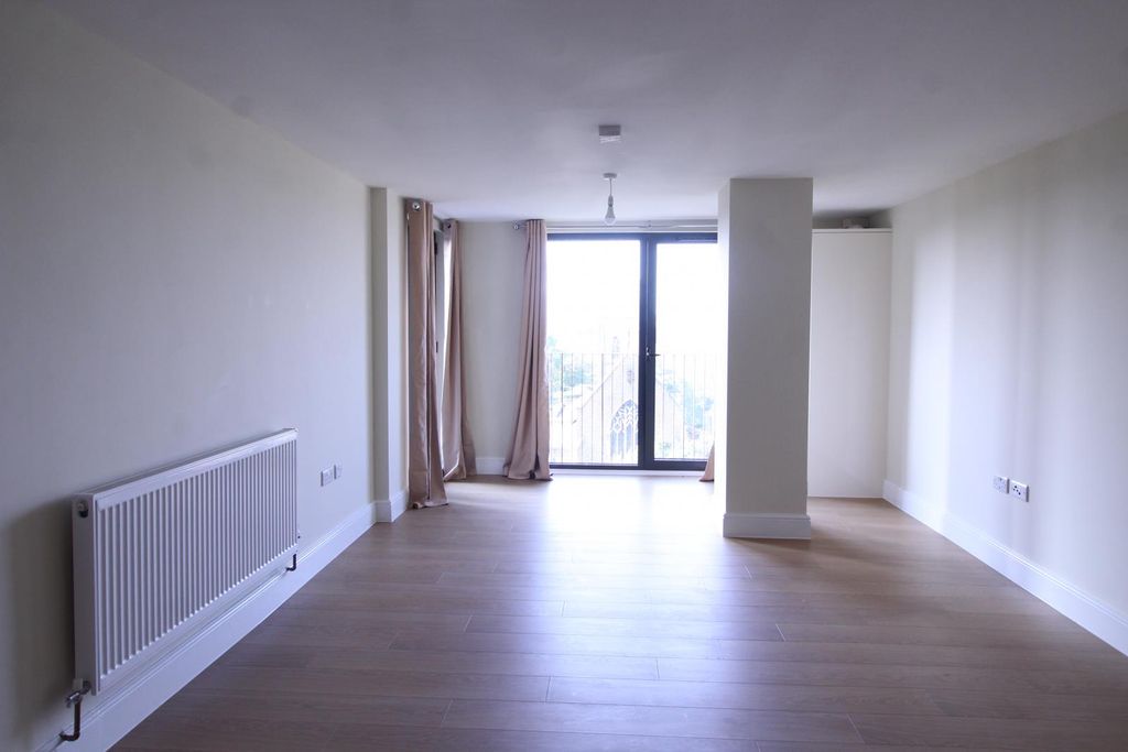 Property photo 3 of 4 New Build One Bedroom Brand New Flat Available