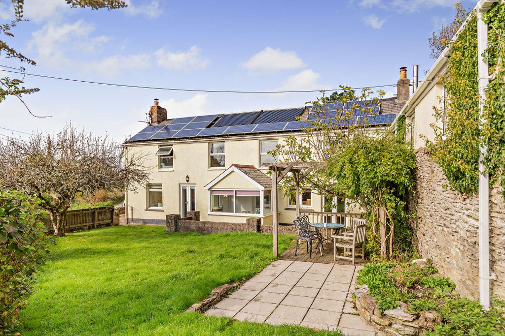 Property photo 1 of 26