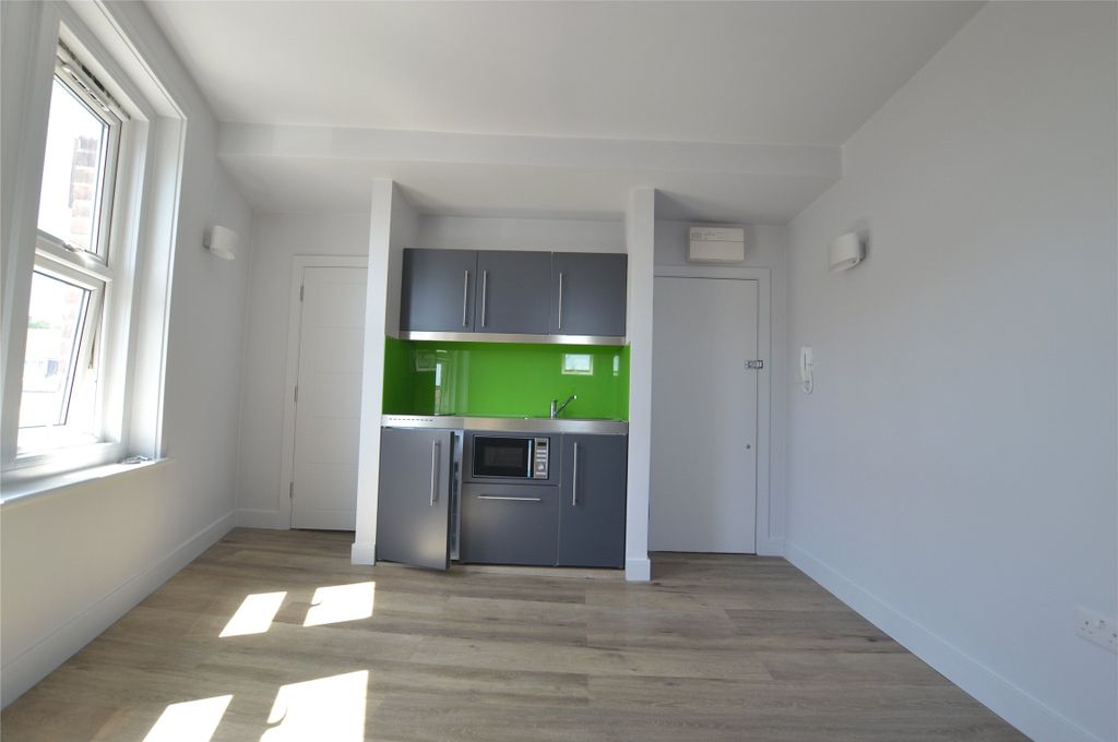 Property photo 2 of 4 Picture No. 01