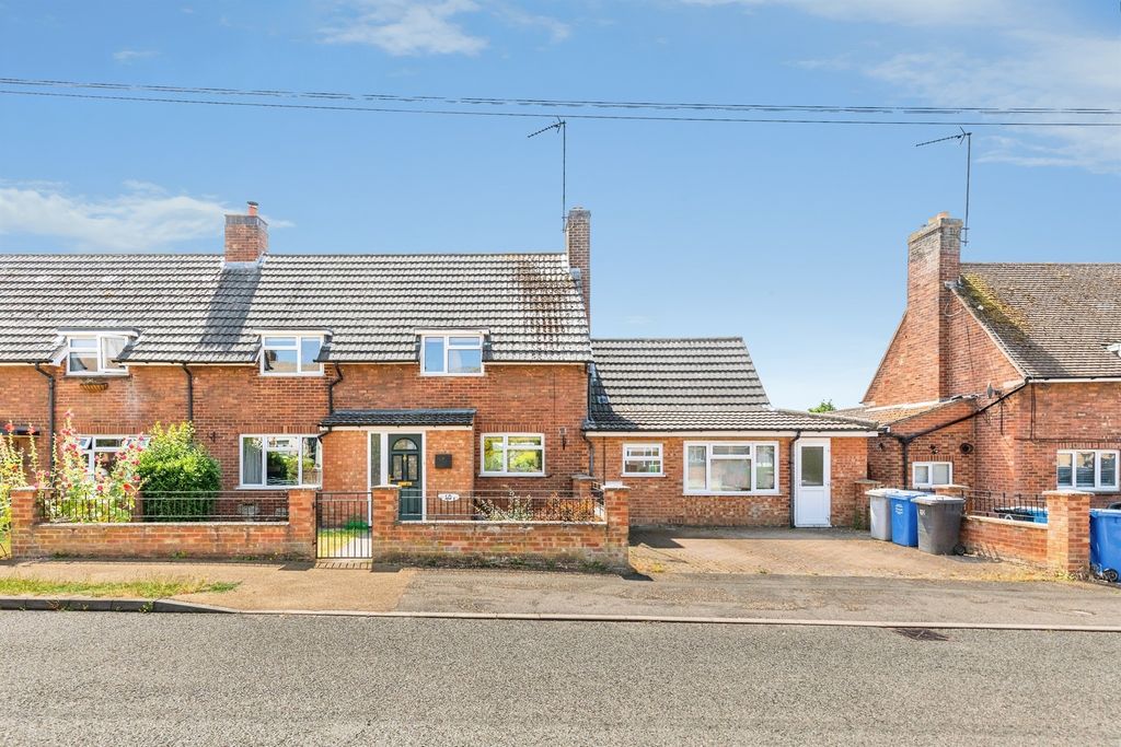 Property photo 1 of 17