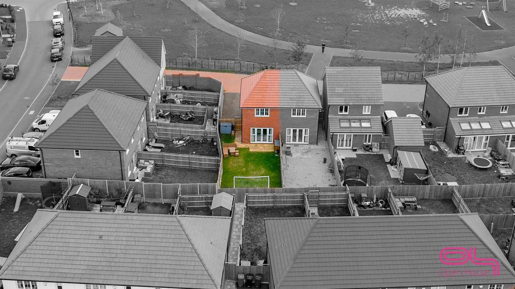 Property photo 3 of 27 Milford Street, Drakelow (12) (1).Jpg