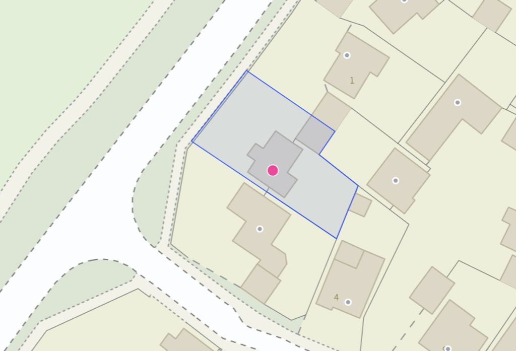 Property photo 2 of 20