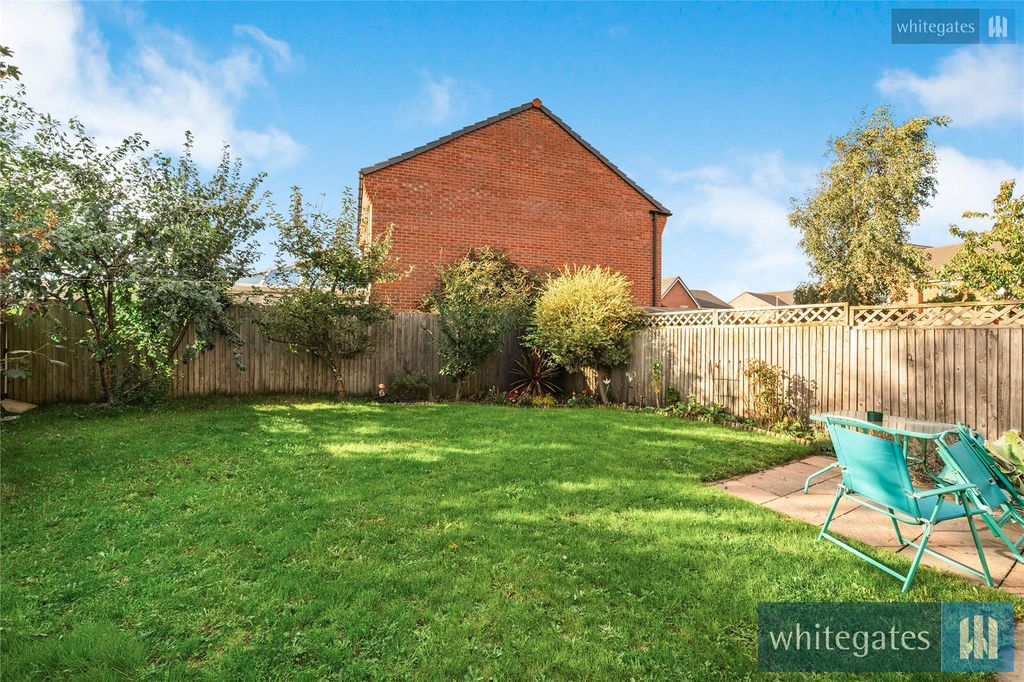 Property photo 2 of 25 Picture No. 50